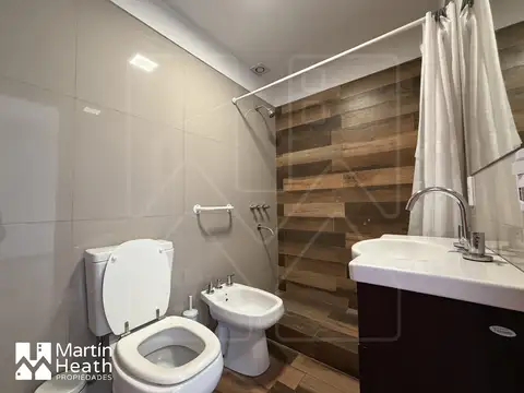 Departamento en Alquiler con 1 cocheras