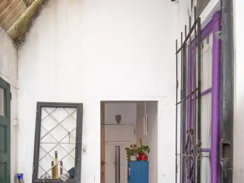 Depto Tipo Casa 2 ambientes con 1 baño