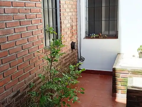 Depto Tipo Casa en Alquiler en Villa Real, $ 750.000