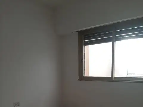 Departamento en Alquiler en Flores, $ 560.000