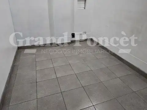 Local en Alquiler en San Telmo, $ 850.000
