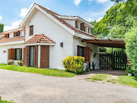 VENTA CASA PH  2 DORMITORIOS EN FISHERTON