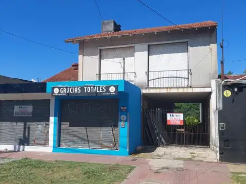 CASA EN VENTA 5 AMBIENTES