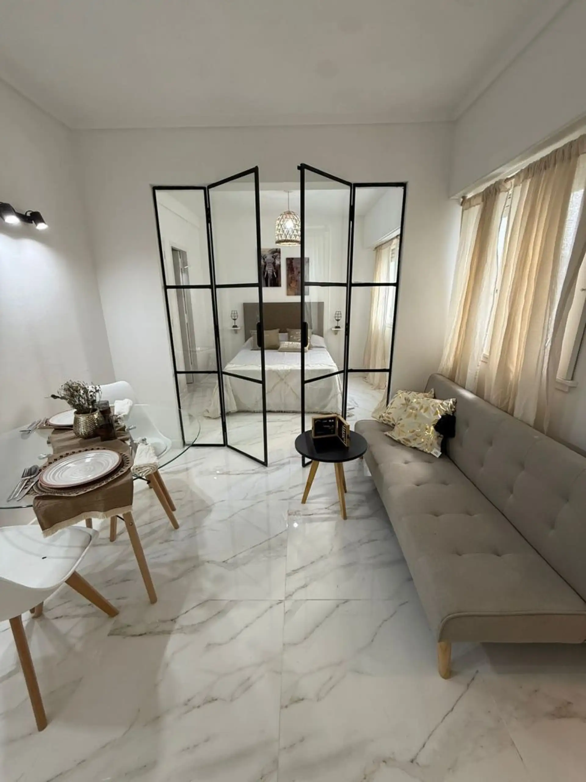 Venta 1 Ambiente con lateral reciclado en Mar Del Plata