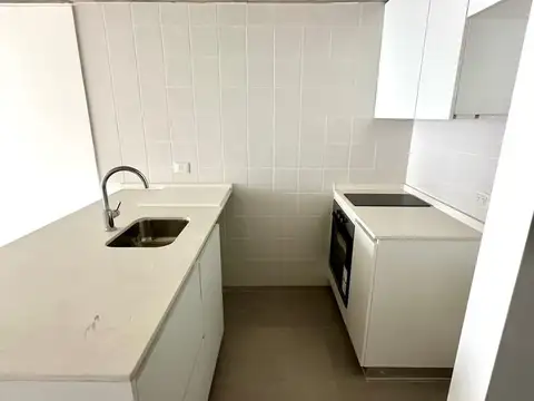 VENTA DPTO 2 AMB CON HABITACION EN SUITE LUMINOSO