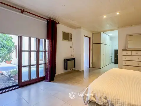 Casa 9 ambientes con 5 baños