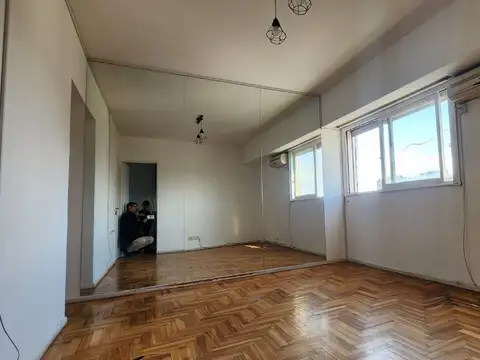 2 ambientes luminoso cocina separada en belgrano