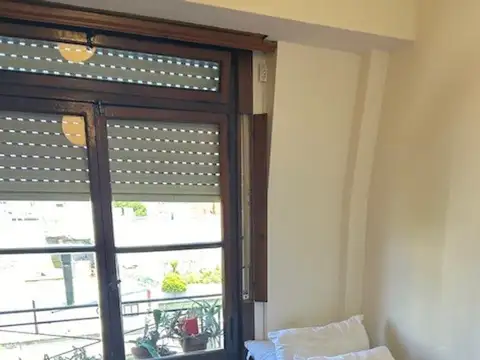 Super luminoso, al frente