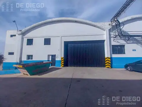 Deposito 1000 m2 en alquiler dentro de predio multi empresarial, Hurlingham.