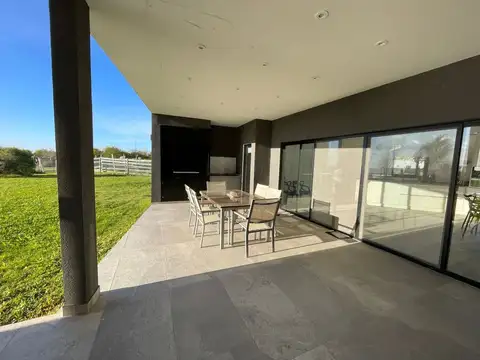 Casa en Alquiler Temporal de 3 dormitorios