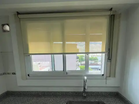 Ramon Falcon 5500, Piso 7