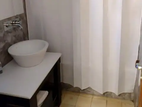 Casa en Alquiler Temporal con 1 cochera