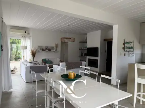 Casa en Venta en Costa Esmeralda, USD 230.000