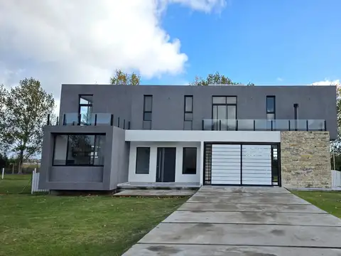 Casa En La Magdalena