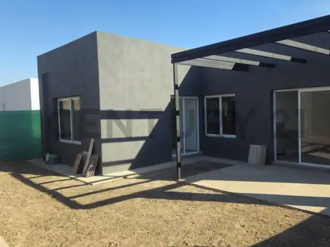 Severo del Castillo , Piso 0