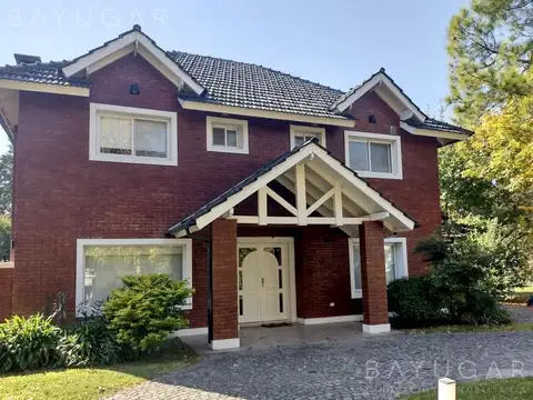 Venta Casa - Golfer´s Country Club, Pilar