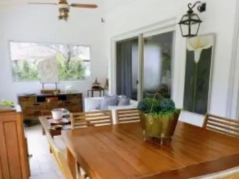 Venta Casa 4 Ambientes - Club de Campo Pueyrredon