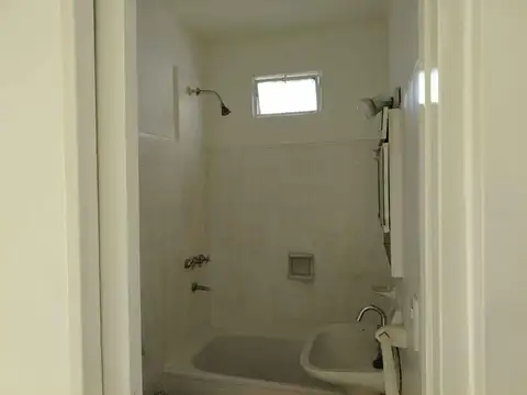 Depto Tipo Casa en Venta 62 años