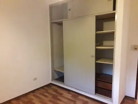 ITUZAINGO-DEPARTAMENTO TIPO DUPLEX 3 AMBIENTES SOBRE MUÑIZ AL 400- MUY BAJAS EXPENSAS