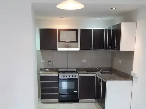 Fonrouge 100, Piso 3
