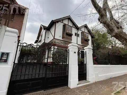 Casa en Venta en Olivos Vías/Maipú, Olivos