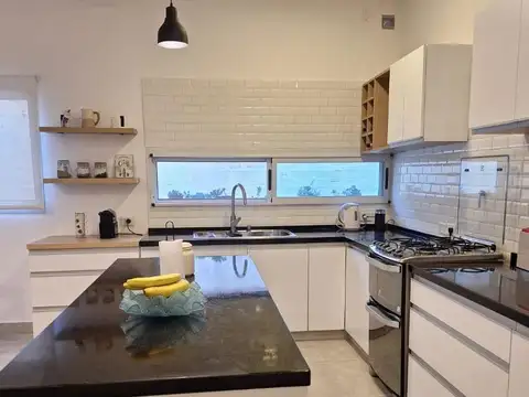 Casa en Venta en Belen de Escobar, USD 138.000