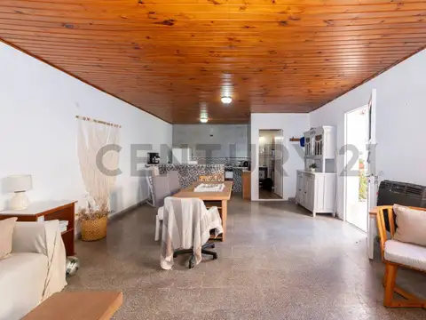 Avenida 7 entre 523 BIS y 524 800, Piso 0