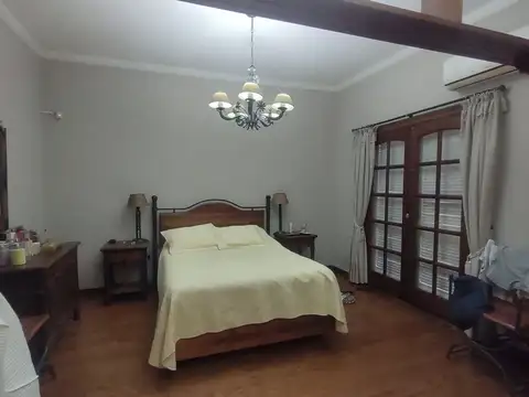 VENTA CASA 6AMB - QUINCHO