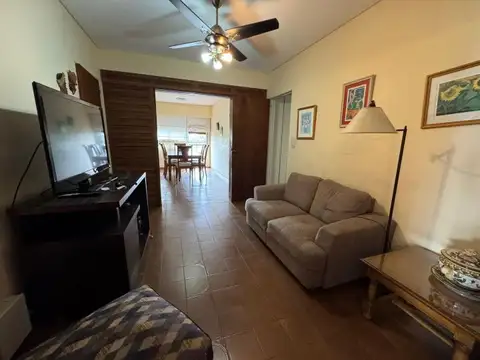 Departamento 7 ambientes con 2 baños