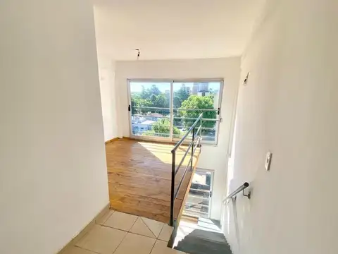 Departamento en Alquiler en Muñiz, $ 700.000