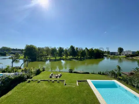 Casa en Venta en El Canton - Norte, USD 479.000