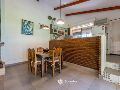 Casa 6 ambientes con 3 baños