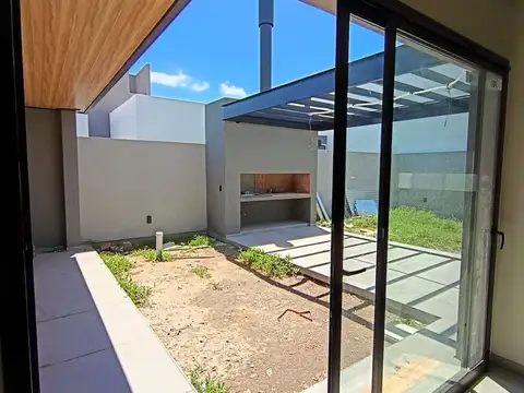 Casa en Venta 1 año