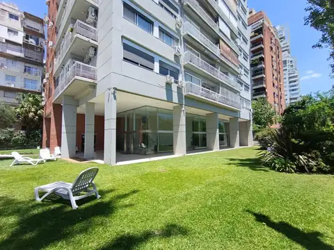 Alquiler 3 ambientes Piso alto. Balcón y cochera