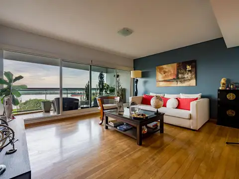 VENTA- DEPARTAMENTO. DOS DORMITORIOS CON BALCÓN AL RIO Y DOBLE COCHERA.