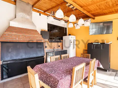 Venta Ph 4 ambientes Caballito Norte. Quincho-Terraza Parrilla. Sin expensas
