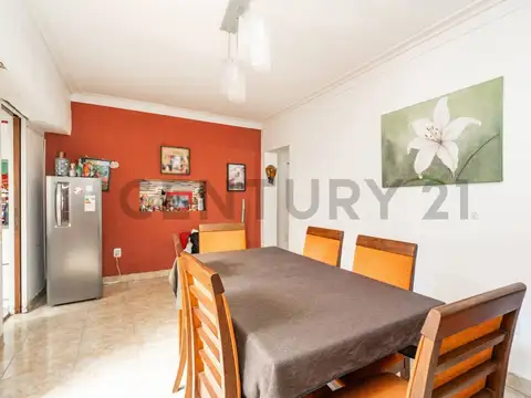 Departamento 4 ambientes con 3 baños