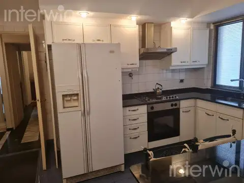 Departamento en Alquiler con 1 cocheras