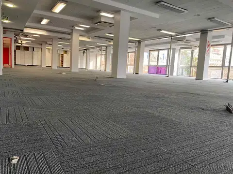 Oficina en Alquiler en Monserrat, $ 1.400.000