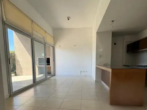 Av De Los Lagos 6500