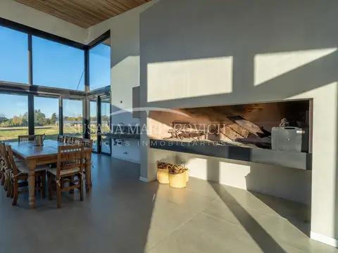 Casa en Venta en El Argentino Farm Club, USD 920.000