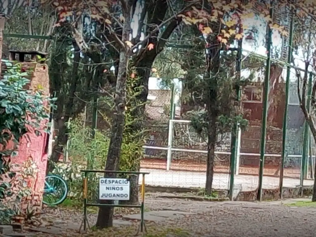 Actividades deportivas futbol, paddle, tenis, basquet en Los Caracoles