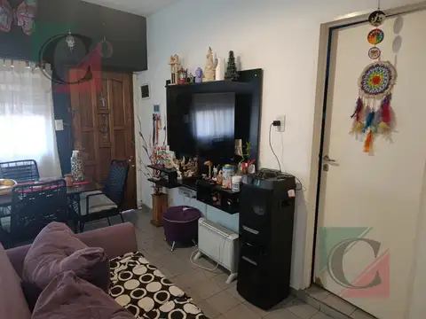 Depto Tipo Casa en Alquiler de 2 dormitorios