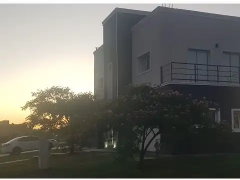 Casa en Alquiler A Estrenar