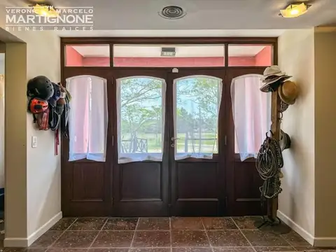 Casa 5 ambientes con 3 baños