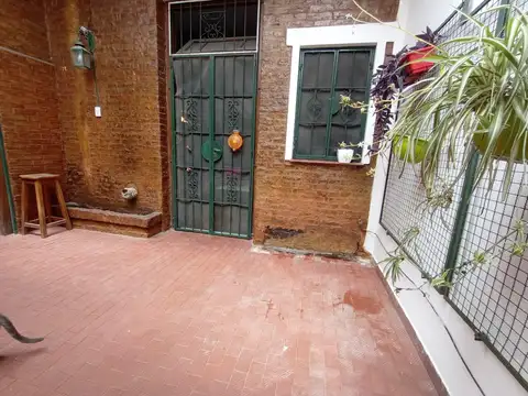 Depto Tipo Casa en Venta de 2 ambientes