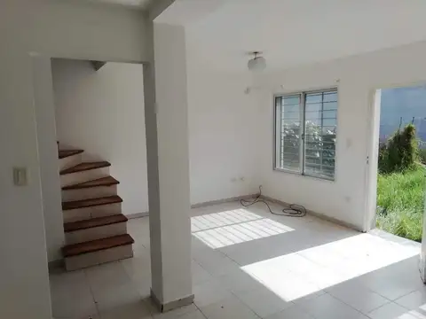 Casa en Alquiler de 2 dormitorios