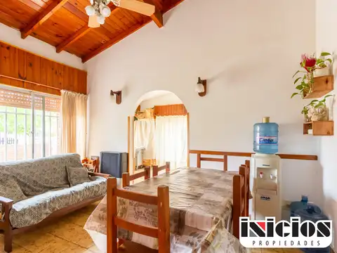 Casa en Venta con 1 cochera