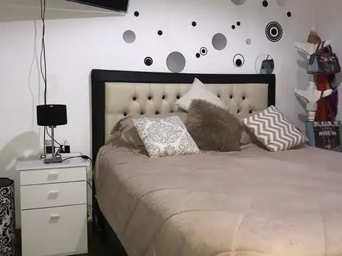 Depto Tipo Casa en Venta en Castelar, USD 140.000