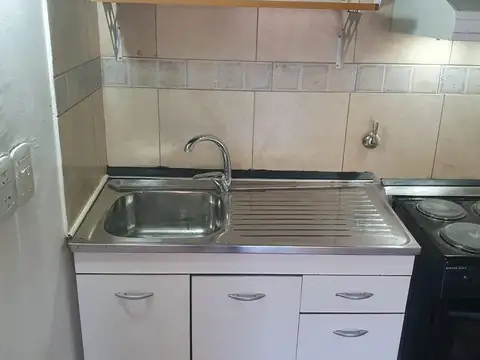 Depto Tipo Casa 2 ambientes con 1 baño